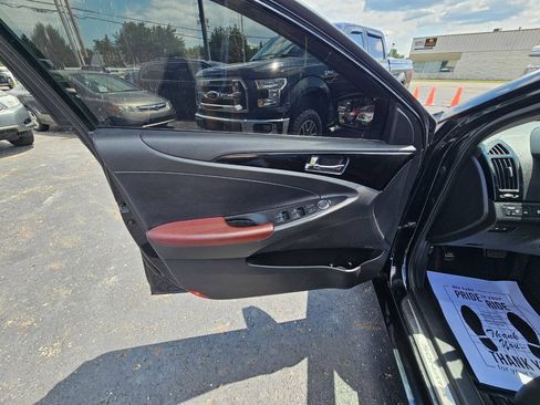 Used 2011 Hyundai Sonata Limited w/ Navigation Pkg 5 FWD image 10
