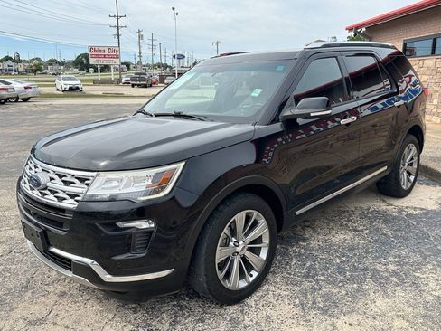 Used 2018 Ford Explorer Limited AWD/4WD image 5
