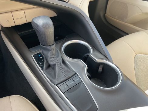 Used 2023 Toyota Camry LE image 14