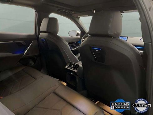 Used 2025 BMW 530i xDrive image 75