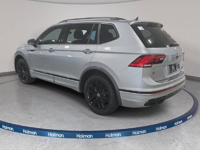 Used 2022 Volkswagen Tiguan SE R-Line FWD image 6
