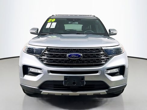 Used 2020 Ford Explorer XLT w/ Equipment Group 202A RWD image 11