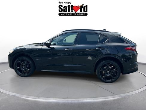 Used 2023 Alfa Romeo Stelvio Estrema AWD/4WD image 5