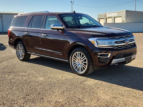 Used 2023 Ford Expedition Max Platinum AWD/4WD image 6