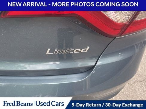 Used 2017 Hyundai Sonata Limited w/ Tech Package 03 FWD image 10