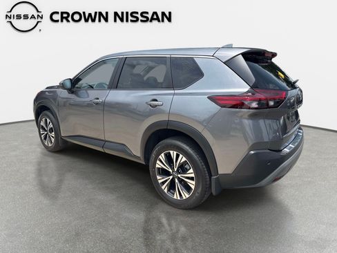 Certified 2023 Nissan Rogue SV FWD image 4