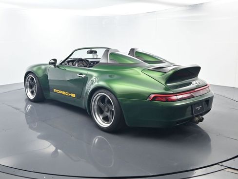 Used 1995 Porsche 911 Carrera image 3