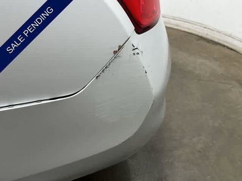 Used 2012 Nissan Versa SV image 38