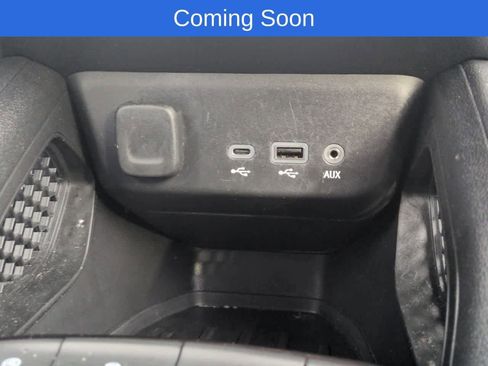 Used 2023 Chevrolet TrailBlazer LT w/ Convenience Package image 29