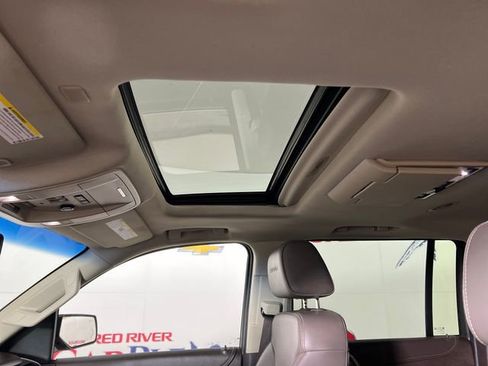 Used 2017 GMC Yukon XL Denali w/ Open Road Package image 22