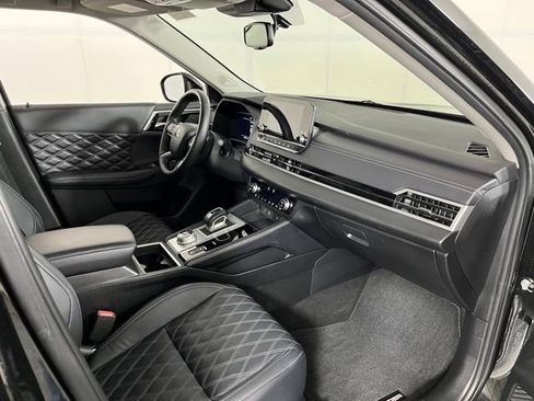 Used 2023 Mitsubishi Outlander SEL image 48