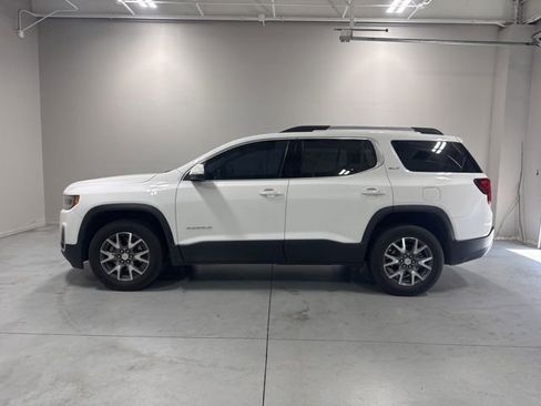 Used 2023 GMC Acadia SLT image 10