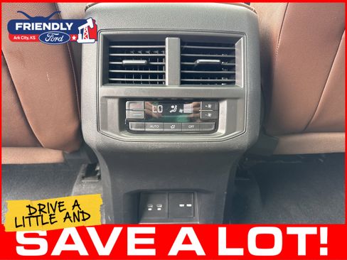 Used 2023 Volkswagen Atlas SEL AWD/4WD image 22