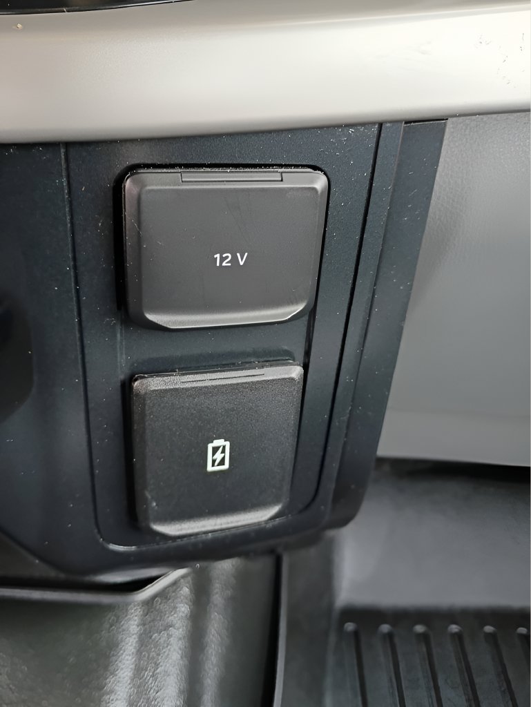 Used 2023 Ford F150 XL w/ XL Chrome Appearance Package AWD/4WD image 8