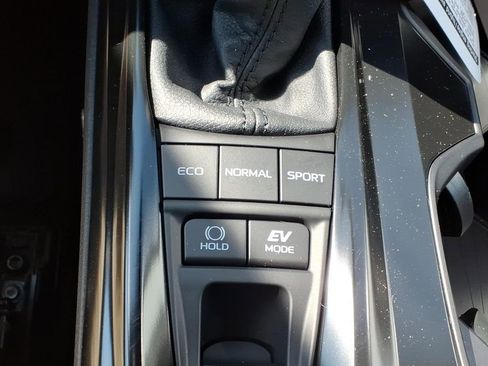 New 2026 Toyota Camry SE FWD image 13