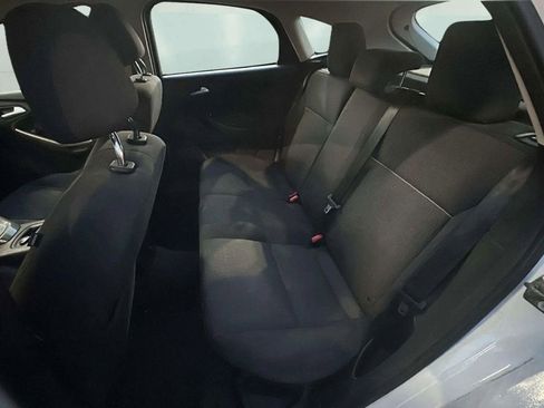 Used 2012 Ford Focus SEL image 17