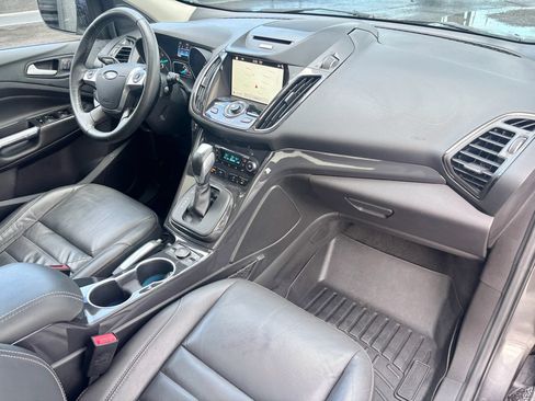 Used 2016 Ford Escape Titanium w/ Equipment Group 301A FWD image 8