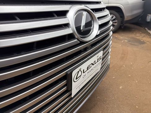 New 2026 Lexus LX 700h Luxury image 26