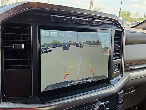 Used 2022 Ford F150 King Ranch w/ FX4 Off-Road Package AWD/4WD image 15