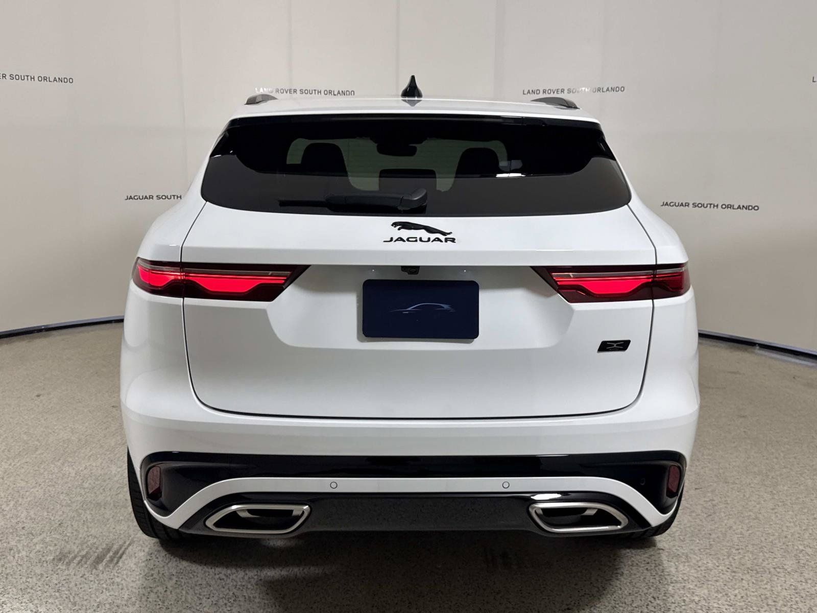 New 2026 Jaguar F-PACE R-Dynamic S AWD/4WD image 4