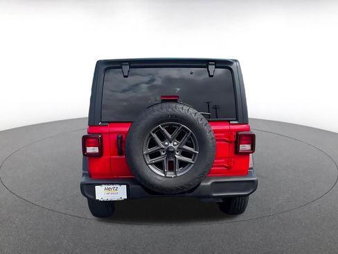 Used 2025 Jeep Wrangler Unlimited Sport AWD/4WD image 11