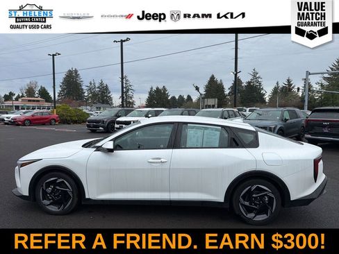 Certified 2025 Kia K4 EX FWD image 10