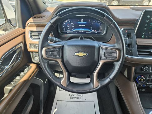 Used 2023 Chevrolet Suburban High Country w/ Advanced Technology Package AWD/4WD image 25
