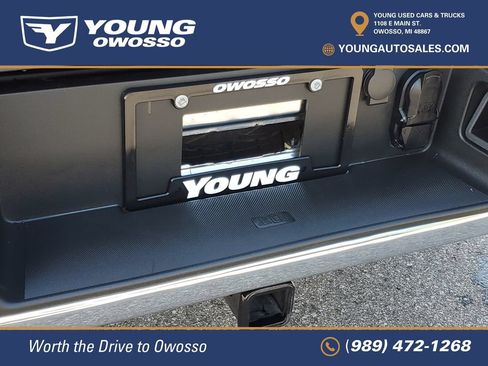 Used 2025 Ford F150 Lariat w/ Equipment Group 502A High AWD/4WD image 34