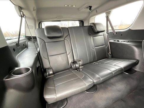 Used 2019 GMC Yukon XL SLT w/ Premium Edition image 30