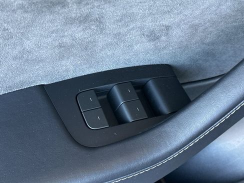 Used 2023 Tesla Model 3 Standard Range RWD image 13