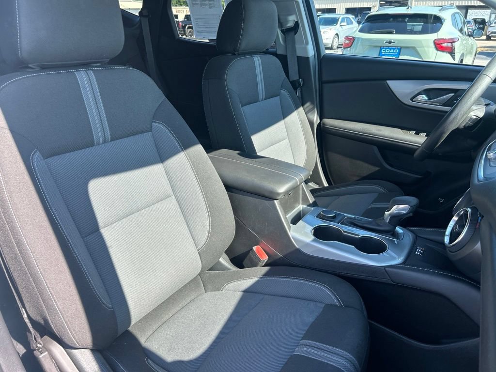 Used 2024 Chevrolet Blazer LT w/ Convenience Package FWD image 19