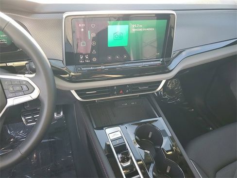 Certified 2025 Volkswagen Atlas Peak Edition SE image 26