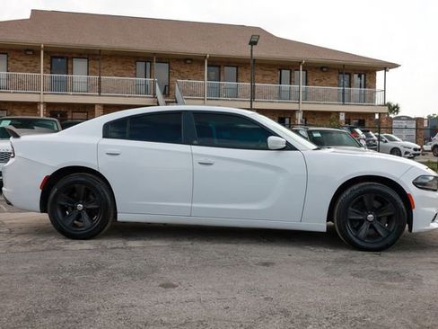 Used 2015 Dodge Charger Police RWD image 16