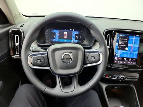 New 2026 Volvo XC40 B5 Plus w/ Protection Package Premier AWD/4WD image 21