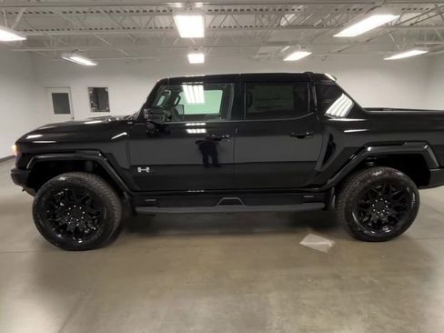 New 2026 GMC Hummer EV 4x4 Crew Cab image 42