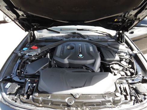 Used 2018 BMW 330i Gran Turismo xDrive AWD/4WD image 27