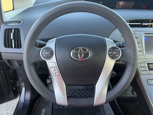 Used 2013 Toyota Prius Two FWD image 34