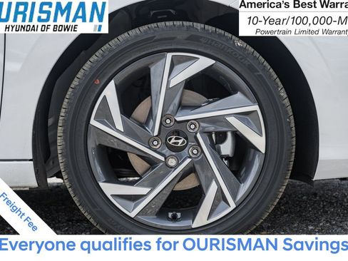 New 2025 Hyundai Elantra Limited image 14