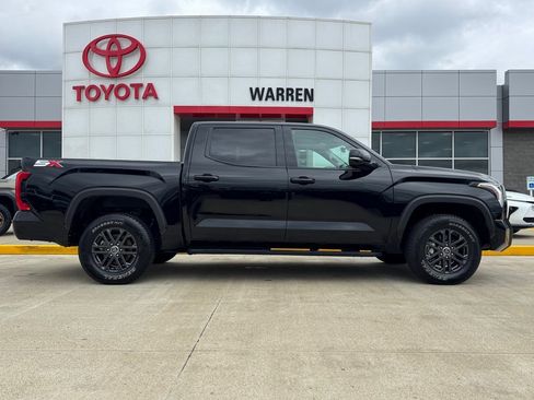 Used 2024 Toyota Tundra SR5 image 3