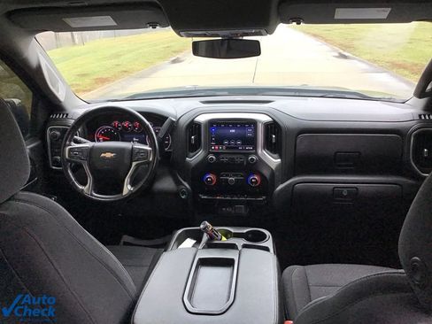 Used 2020 Chevrolet Silverado 1500 LT w/ All-Star Edition image 18