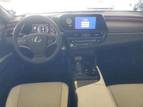 New 2025 Lexus ES 350 w/ Premium Package image 10