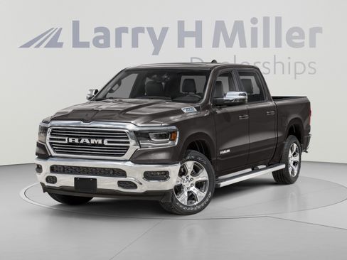 Used 2024 RAM 1500 Laramie AWD/4WD image 1
