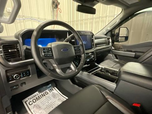 Used 2025 Ford F350 Lariat w/ Lariat Ultimate Package AWD/4WD image 9