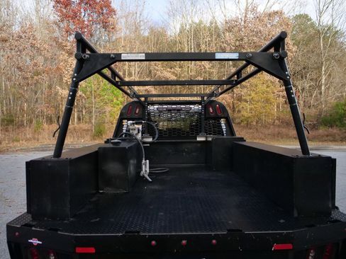 Used 2021 GMC Sierra 3500 2WD Crew Cab w/ Convenience Package image 11