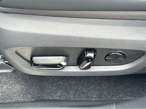 New 2026 Lexus TX 500h AWD image 11