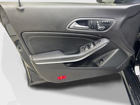 Used 2019 Mercedes-Benz CLA 250 4MATIC image 27