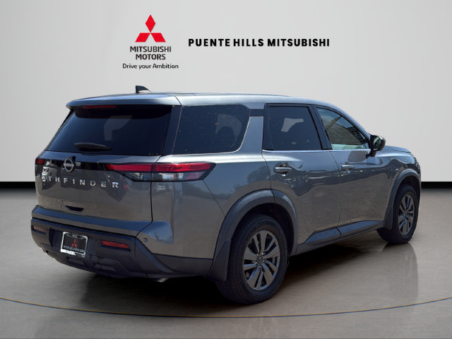 Used 2023 Nissan Pathfinder S FWD image 5