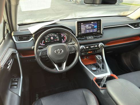 Used 2019 Toyota RAV4 Adventure w/ Cold Weather Package AWD/4WD image 18