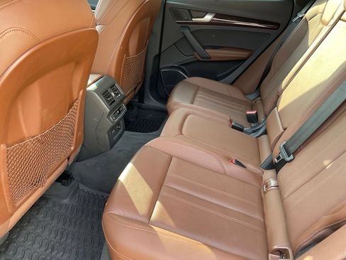 Used 2020 Audi Q5 Prestige AWD/4WD image 18
