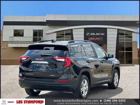 Used 2023 GMC Terrain SLE w/ Driver Convenience Package AWD/4WD image 6